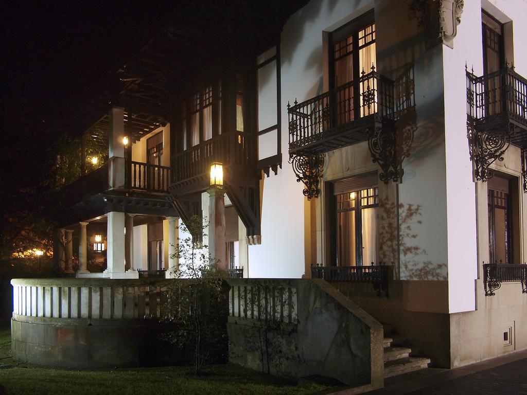 Palacio Arias نافيا المظهر الخارجي الصورة